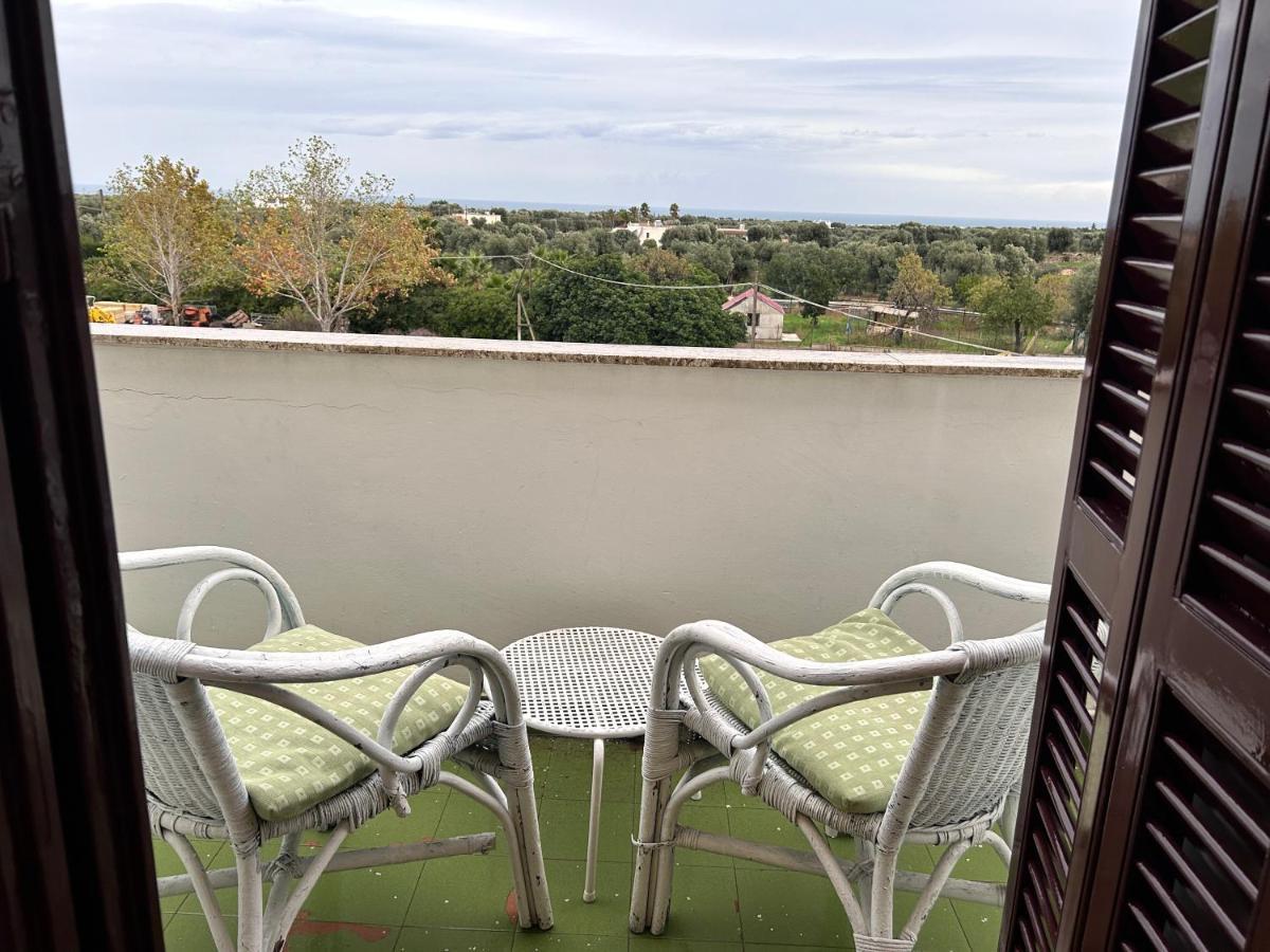 Vila Casa Con Finestra Che Vede Il Mare Fasano Exteriér fotografie