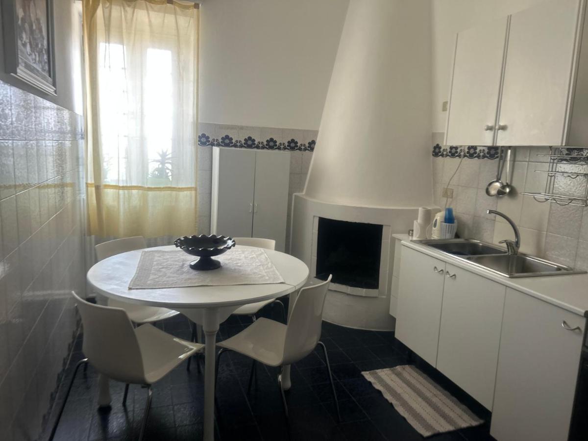 Vila Casa Con Finestra Che Vede Il Mare Fasano Exteriér fotografie